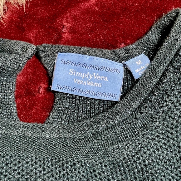 Vera Wang Sparkly Tunic Sweater, size M - Picture 3 of 4